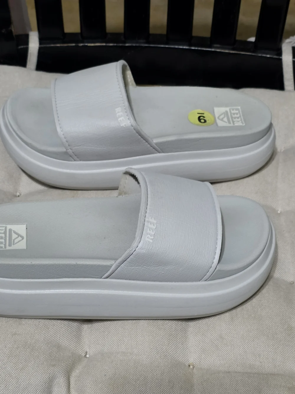 Reef Womens Cushion Bondi Bay Platform Slides Size 6 Used